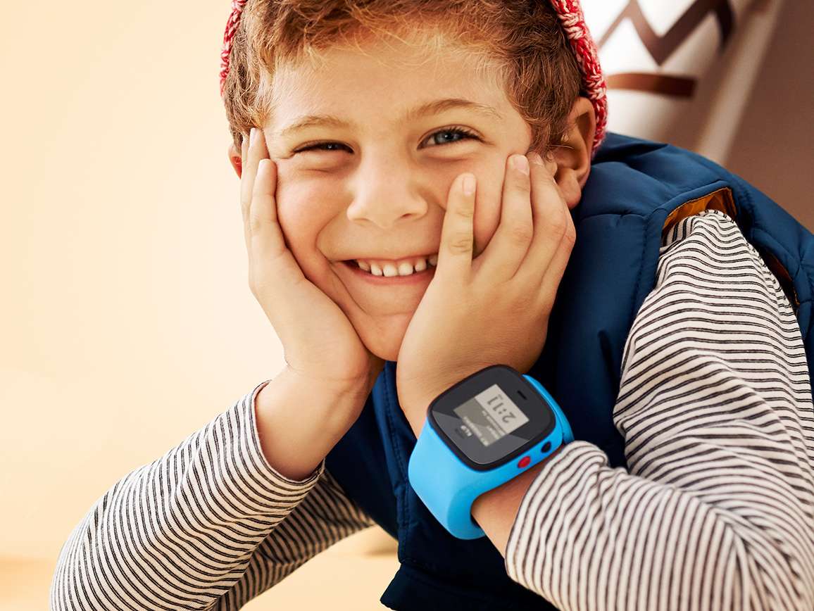 Годинник-телефон для дітей з GPS-трекером: ТОП-10 моделей
