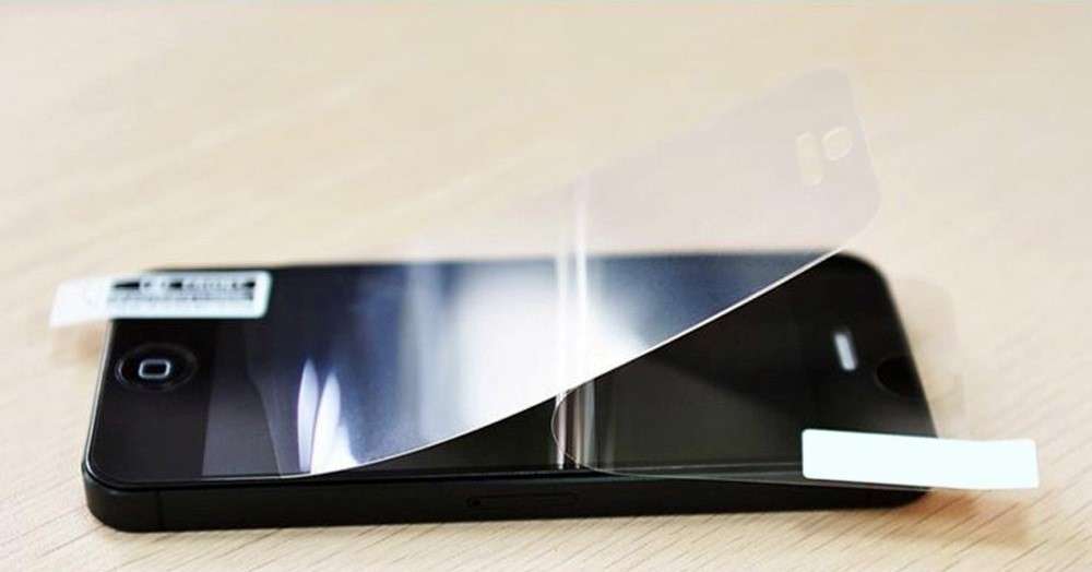 Скло з олеофобним покриттям: варто вибирати для смартфона + особливості та відновлення