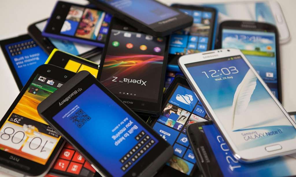 7 смартфонів з потужним акумулятором і хорошою камерою