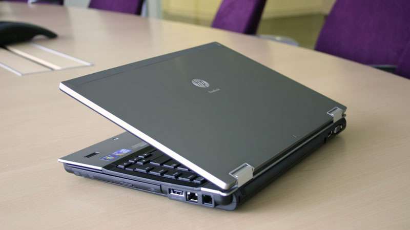 HP Elitebook 8440p: стильний та потужний лептоп [Огляд]