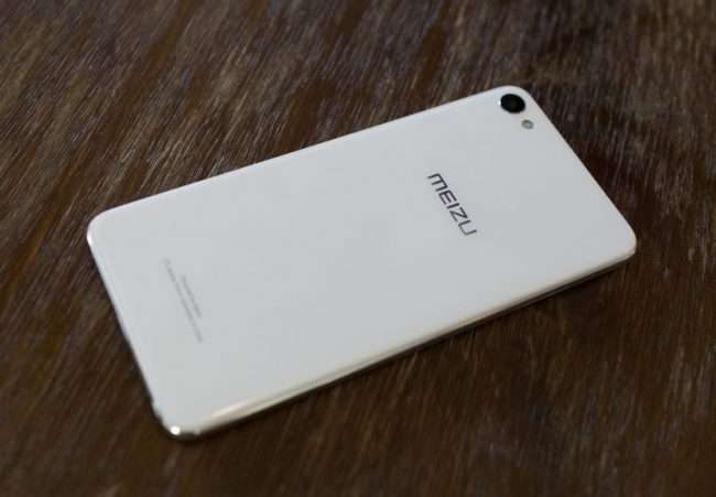 Огляд Meizu U10 32gb: дешево і сердито