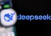 DeepSeek AI Чат-бот Зазнав Серйозний Збій, Викликавши Питання в Галузі