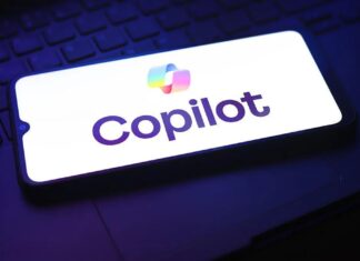 Firma Microsoft zaczyna wycofywać markę „Copilot” z aplikacji systemu Windows 11