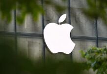 Витік муляжів дає перше уявлення про майбутній складний iPhone від Apple