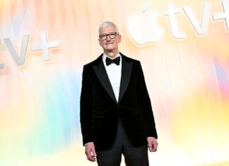 Apple ogłasza zmianę na stanowisku dyrektora generalnego: Tim Cook ustępuje ze stanowiska dyrektora generalnego