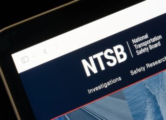 NTSB presiona el botón de pausa en registros públicos después de que AI reconstruya el audio del accidente